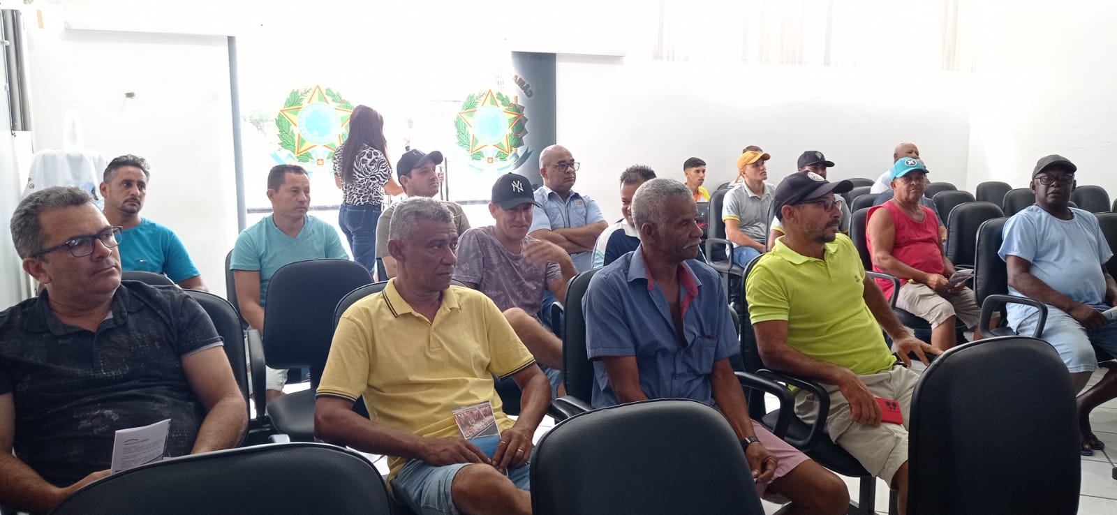 Vigilância Sanitária de Itambé reúne comerciantes do ramo de açougues em capacitação sobre boas práticas