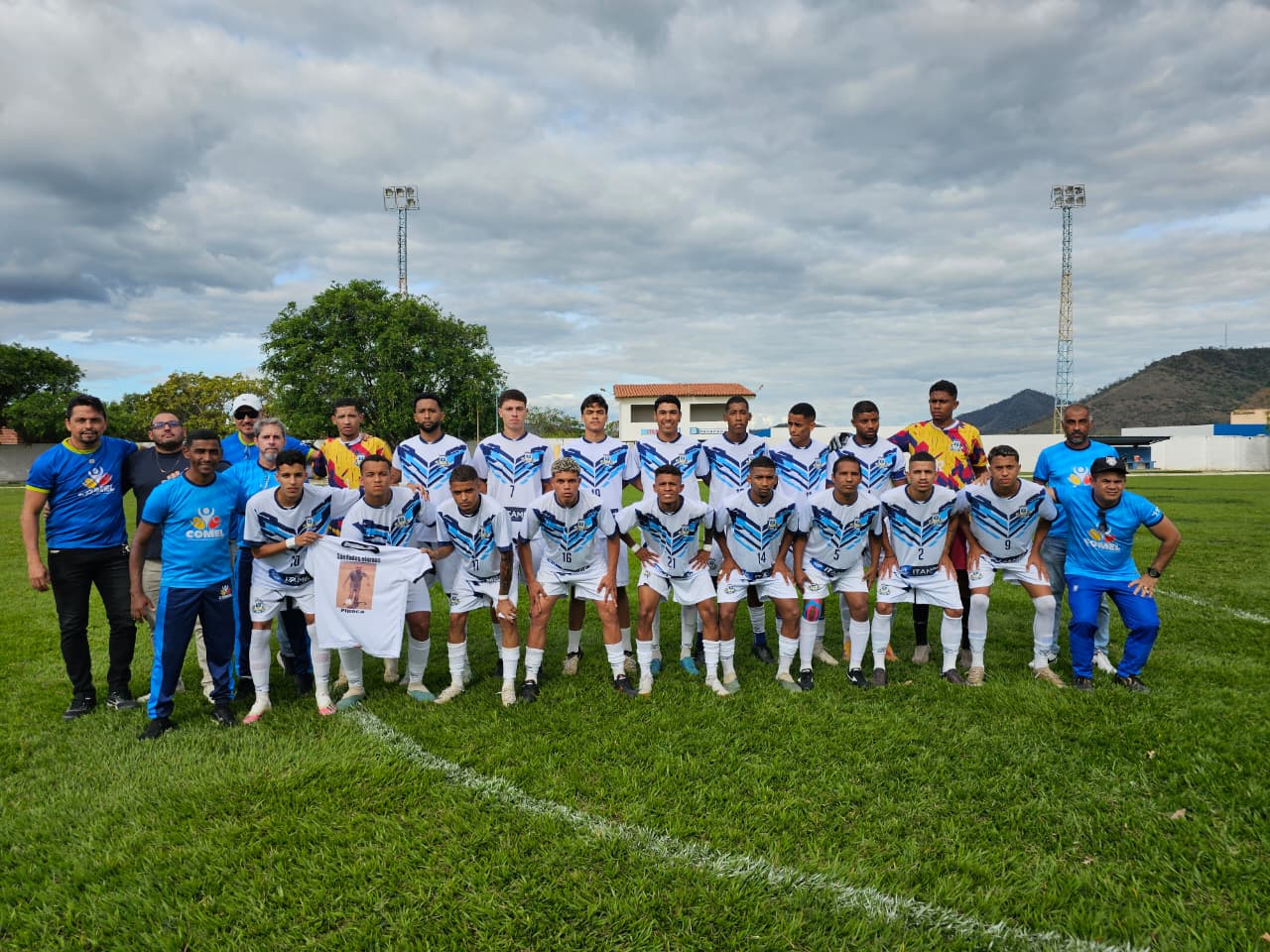 Seleção de Itambé confirma liderança e vaga na final da Copa Regional