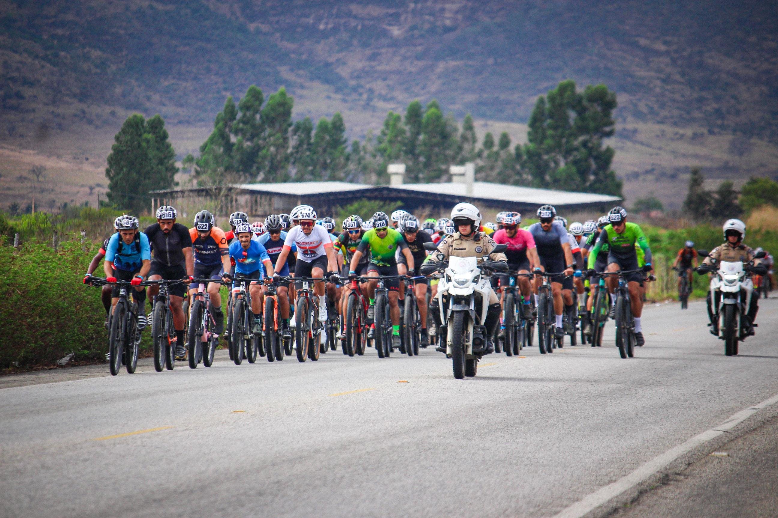 Apoiado pela Prefeitura, 4º Desafio de Ciclismo Itambé Conquista reúne atletas e movimenta a região