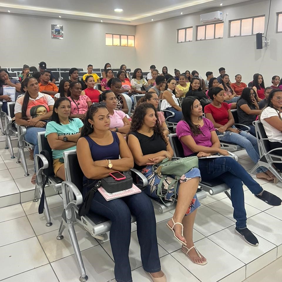 Projeto Mais Brasil oferece diversos cursos para população de Itambé. Inscrições na Escola Batista Sinai