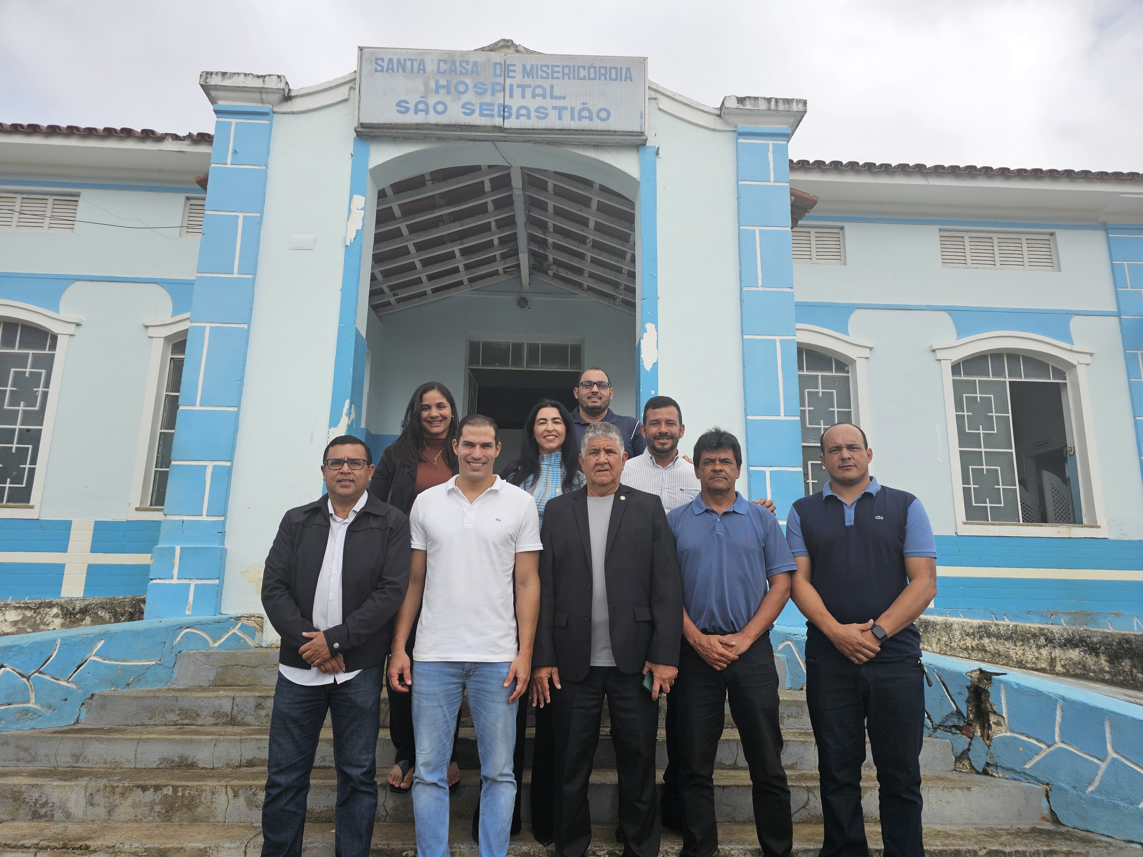 Deputado Gabriel Nunes realiza visita técnica ao Hospital Regional de Itambé neste domingo (25)