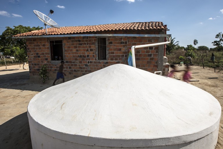 Prefeitura de Itambé firma parceria para implantação de cisternas na zona rural