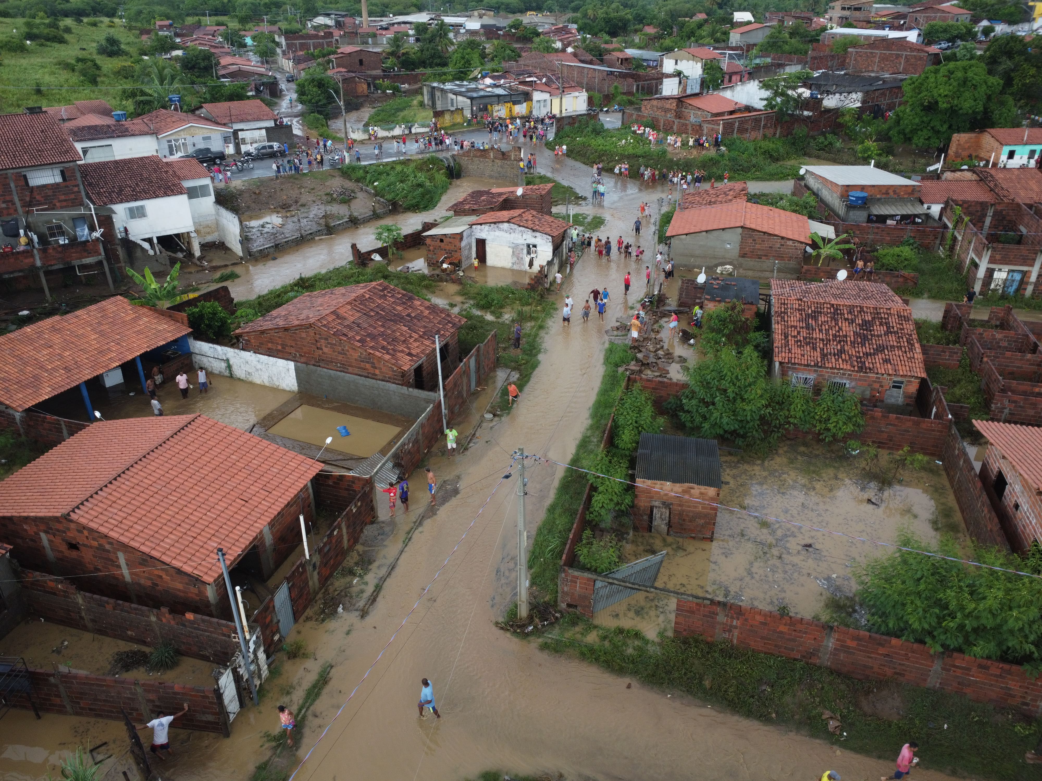 Prefeitura de Itambé decreta situação de emergência após fortes chuvas